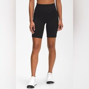 The North Face Women's Dune Sky 9" Tight Short Sz Small Black